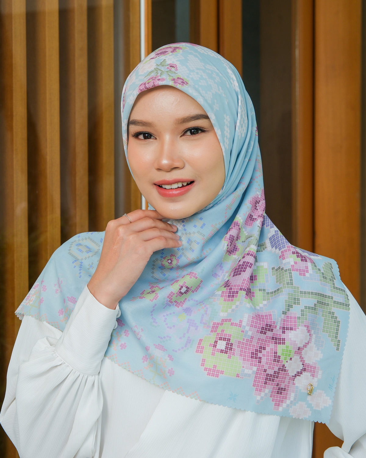 NAVARA SCARF