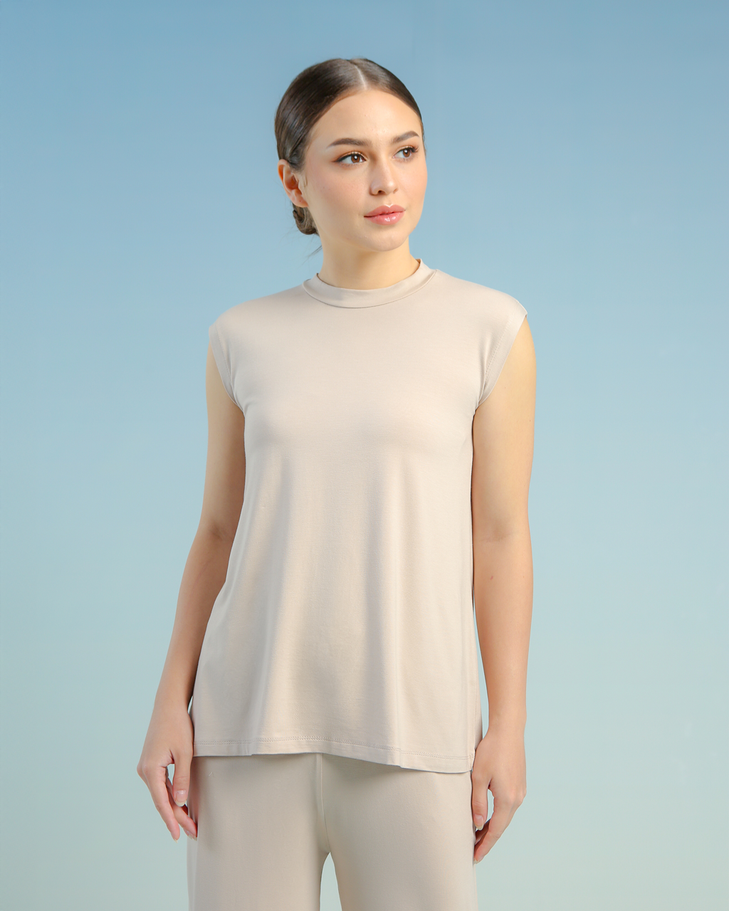 BALENS SLEEVELESS INNER